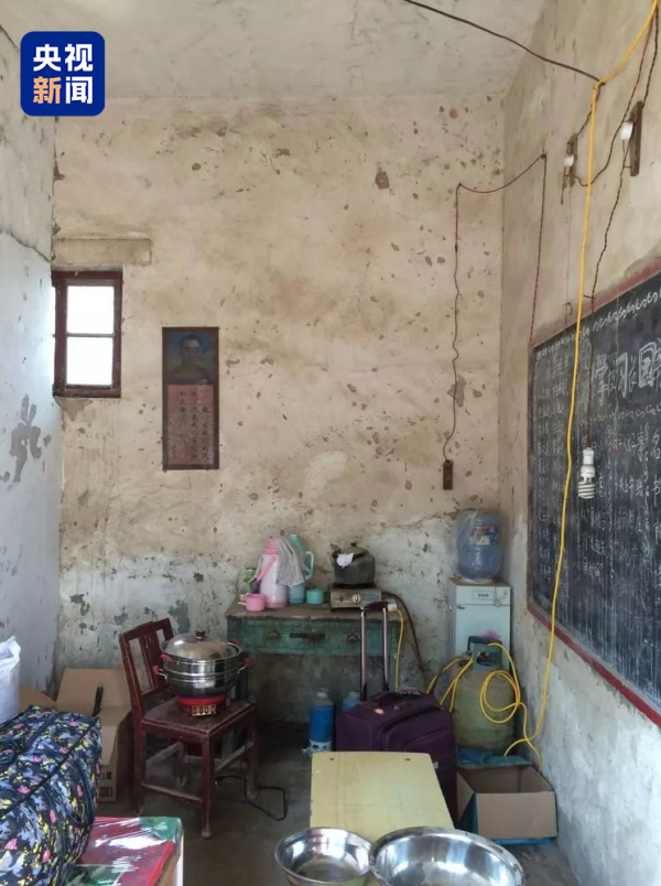 永宝网 小学6年，每人一个满满当当的文件夹！